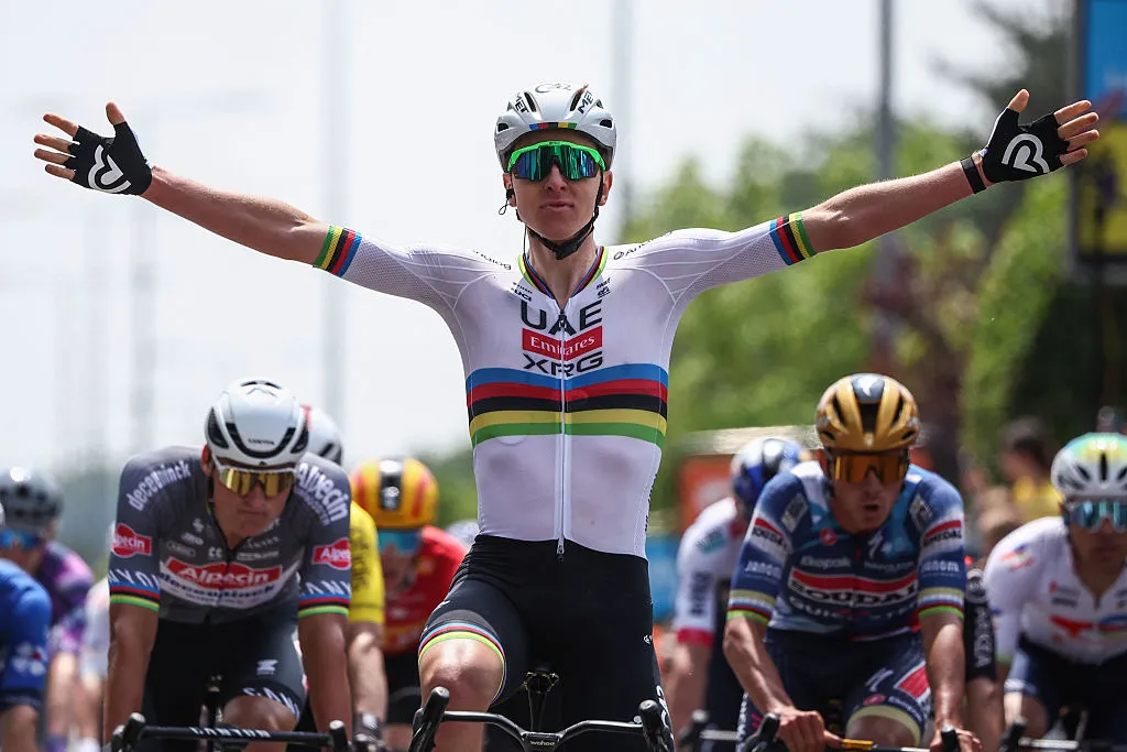 Critérium du Dauphiné: Tadej Pogačar Menangi Etape 1, Jonas Vingegaard Mengacaukan Naskah