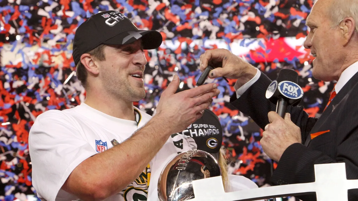 Aaron Rodgers Ingin Mengenal Terry Bradshaw