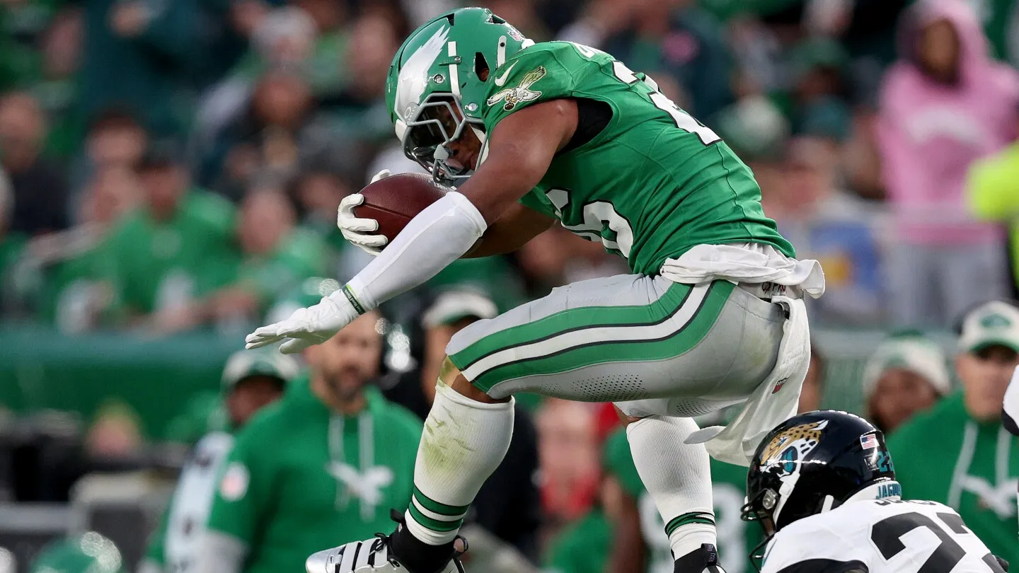 Saquon Barkley Hiasi Sampul Madden 26